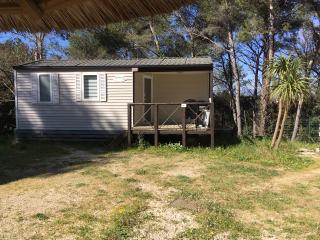 Mobile home rental Pinède : 4 persons
